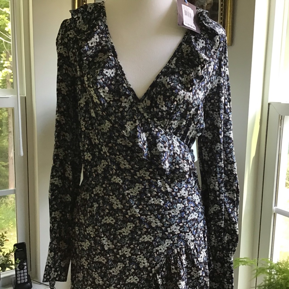 Dress Large NWT $138 tag Navy/Light Blue with Pink Floral HiLow Wrap Dress